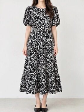 Floral Midi Dress in Black & White Like New